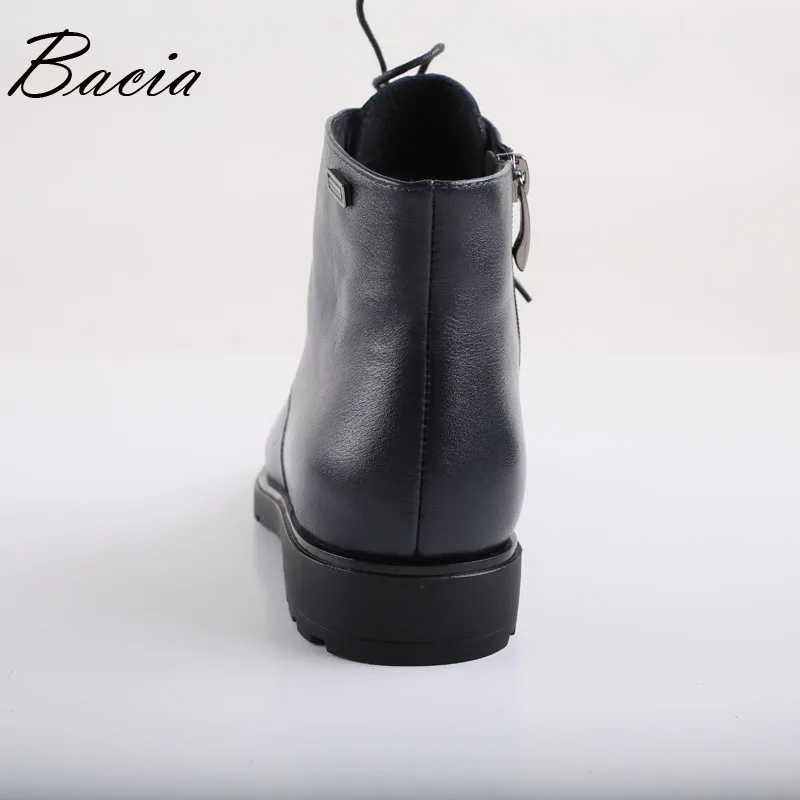 Bacia Новинка 2016 года — невысокие женские ботильоны с круглым носком и отделкой из