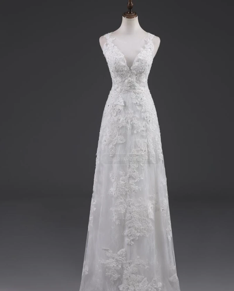 

Deep v-neck sexy lady sleeveless long cathedral detachable train wedding dress embroidery
