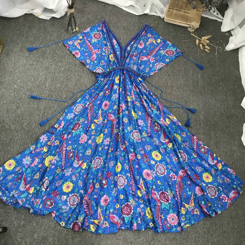 Длинное богемное платье с v образным вырезом и кисточками рукав летучая мышь