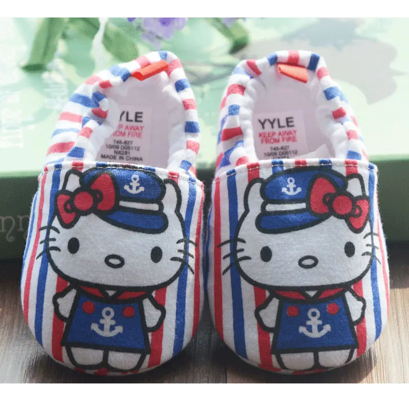 Симпатичные детские туфли нескользящая детская обувь Мультяшные с мягкой
