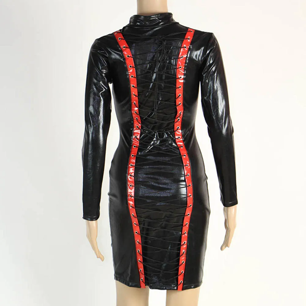 Женское платье из виниловой кожи Wetlook черное мини с высоким воротником и длинным