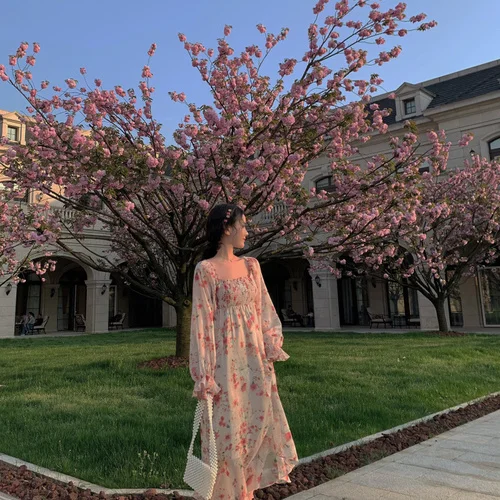 

2019 Summer Korean Full Sleeve Red Floral Dresses Women High Waist Print Chiffon Long Women's Clothing Holiday Clothes Beach