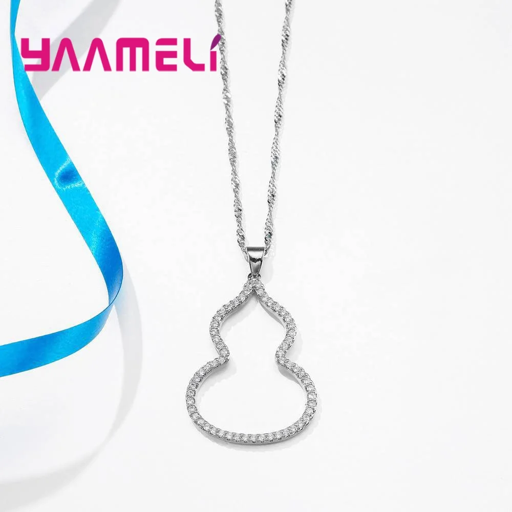 Женский ювелирный комплект из колье и серёг серебра 925 пробы