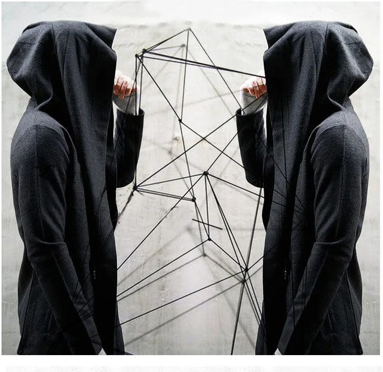 

Hoodies & Sweatshirts
