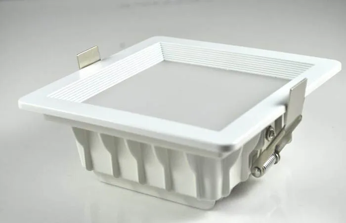 10 шт./лот белого и черного цвета с регулируемой яркостью (12 Вт 18 24 квадратный