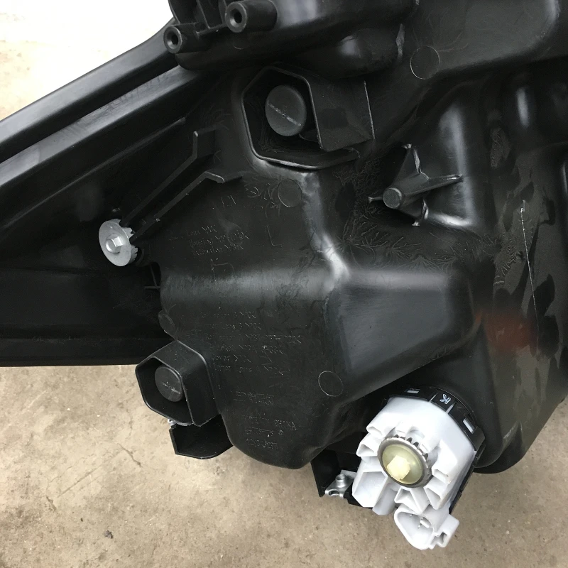 OEM качество Автозапчасти Xenon светодиодный/HID свет фары передняя фара в сборе для Suzuki SX4 S-cross