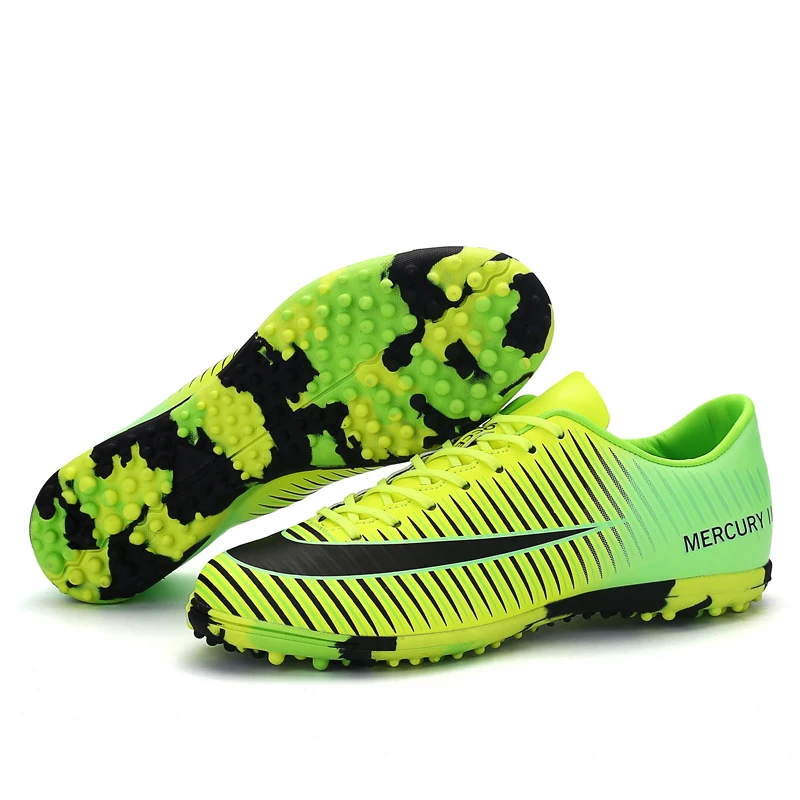 Новинка 2017 года футбол в футзале обувь для мужчин дешевые домашние футбольные