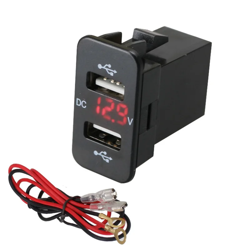 Красный Car Dual Usb Charger For Suzuki sx4 LED Fast Car USB Socket Charger Battery Charger With Voltmeter 5V 4.2A LED Display - Название цвета: Красный