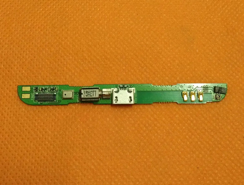 

Подержанная оригинальная зарядная плата с USB разъемом и микрофоном для POMP C6 MTK6589T Quad Core 5,5 "FHD 1920x108 0 Бесплатная доставка