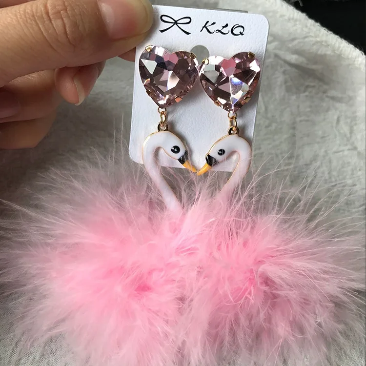 2017 Новая мода ювелирный бренд сердце Кристалл Длинные серьги Ретро Белый шерсть