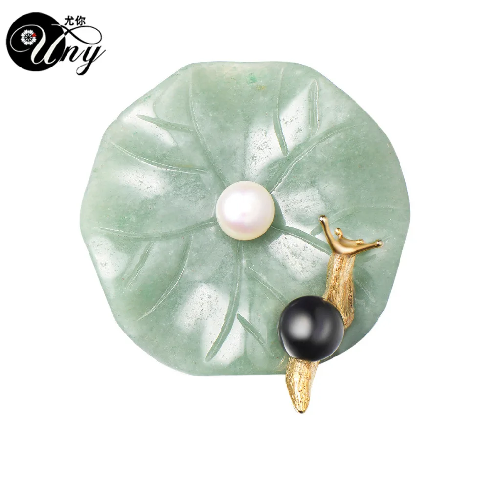 

UNY Brooch Shell Snail Natural Fresh Water Pearl Broochs Semi-Precious Stone Lotus Leaf Brooch Fashion Women Jewelry Broochs