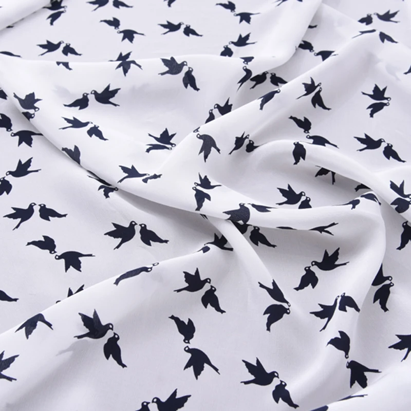 

140CM Wide 14MM Small Birds Print White Silk Crepe De Chine Fabric for Summer Dress Shirt Cheongsam Skirt Pants Pajamas H337