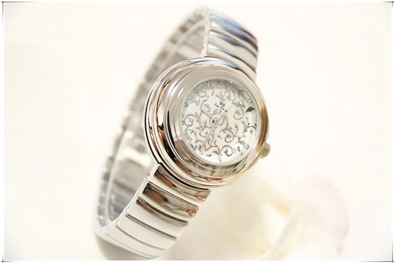 BS пчелы сестра Бесплатная доставка Для женщин часы 2017 Новая мода кварцевые милая