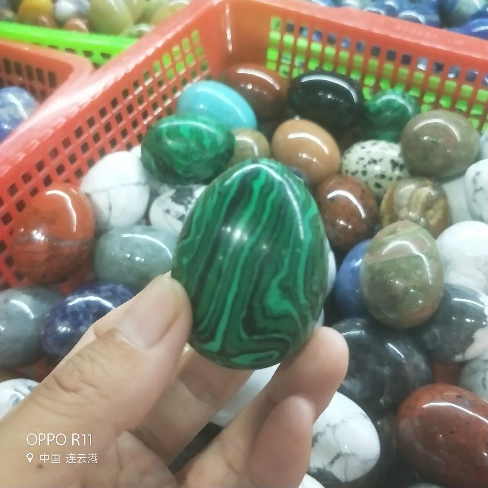 Натуральный кристаллический камень бирюзовая белая бирюза и малахит 1 шт.