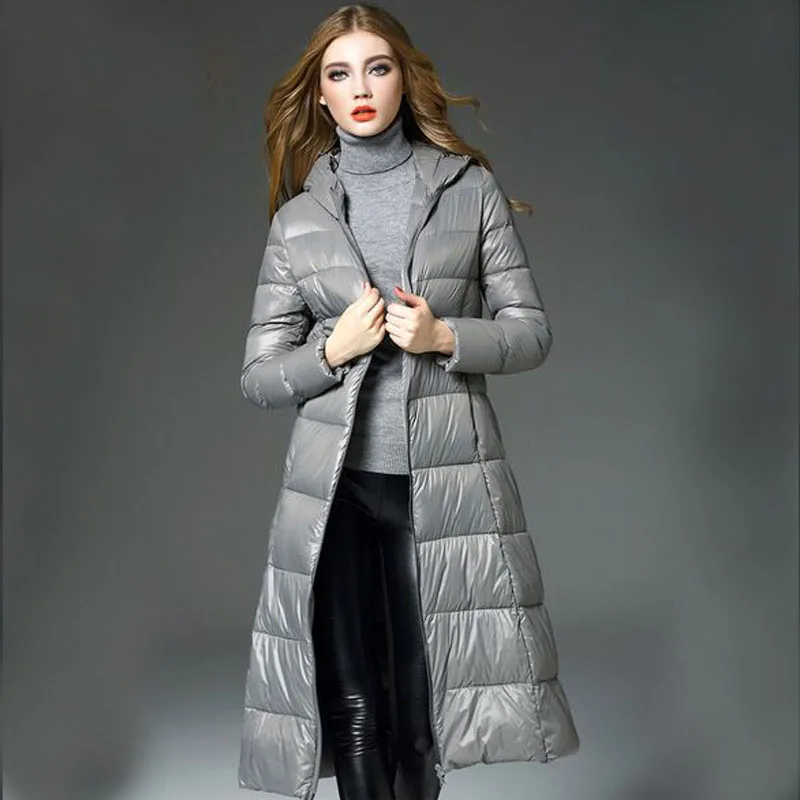 Женская зимняя куртка высокого качества новинка 2018 Модная парка на 90% белом