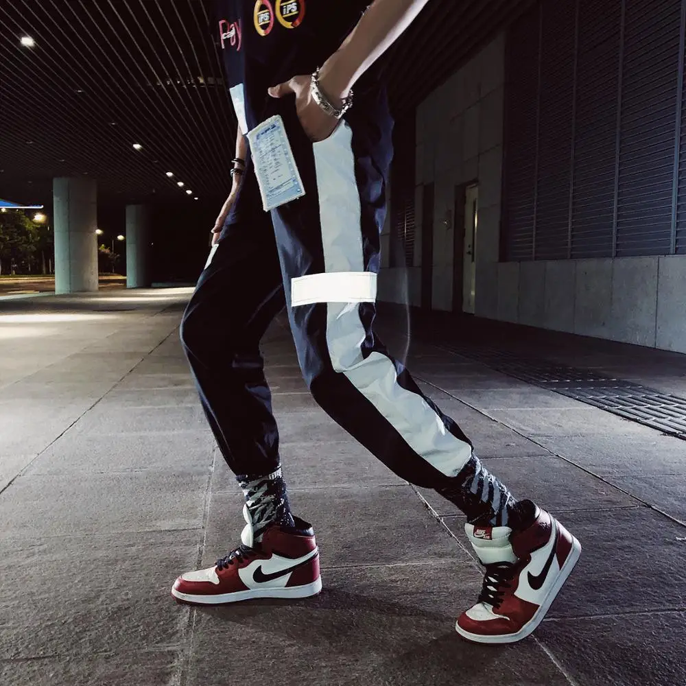 Летние мужские спортивные штаны легкие с зеркальной лентой уличные брюки в стиле