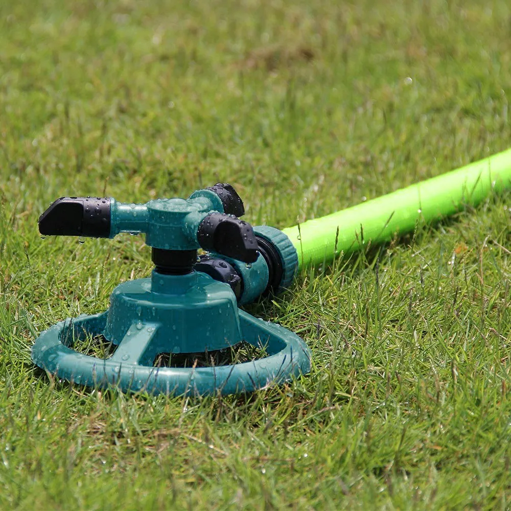 Garden irrigation sprinklers automatic turf 360 degrees circle rotating water sprinkler 3 nozzles three arm garden hose tube | Дом и сад