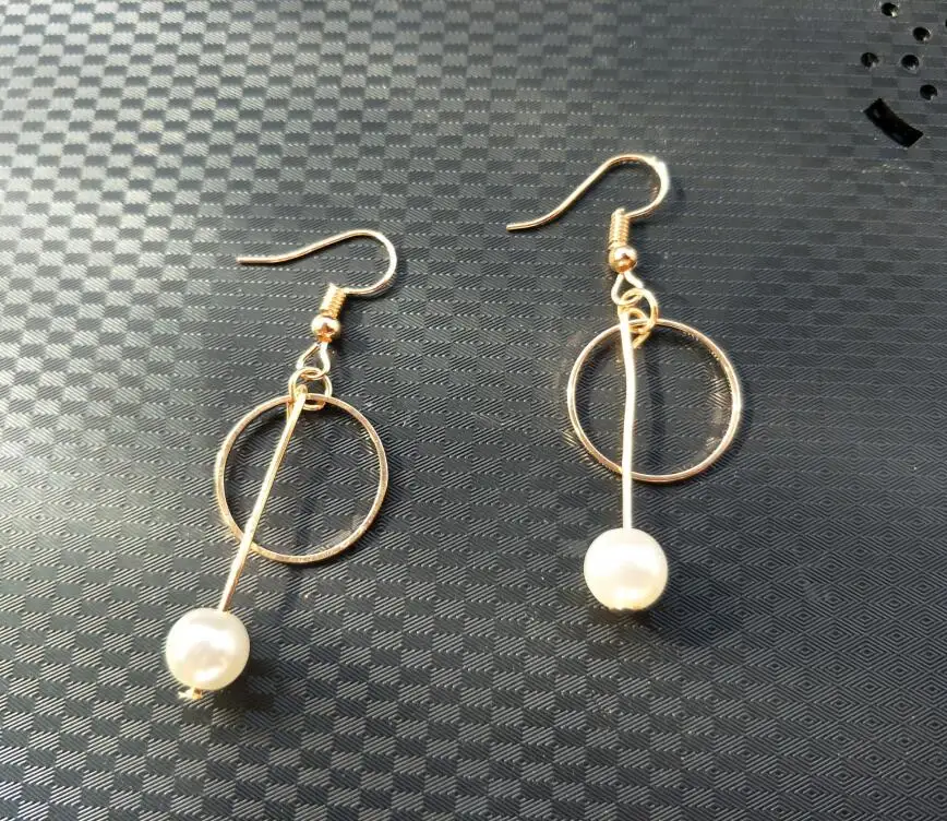 Ed 0698 звезды с датой Японии и Южной Кореи красные серьги Гонконг такой же