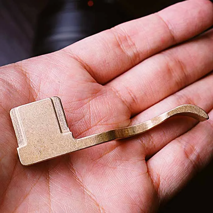 Golden Алюминиевый упор для большого пальца защитная накладка большого пальца металлический Горячий башмак Крышка для sony A9/A7M3/A7RIII/ILCE-7RM3/A7R MKIII - Цвет: Golden