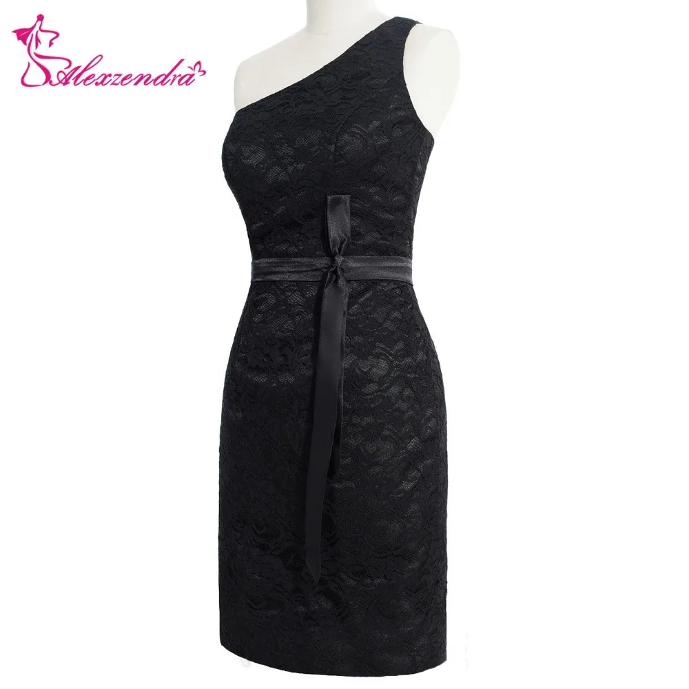 

Alexzendra One Shoulder Lace Straight Bridesmaid Dresses Simple Knee Length Bridesmaids Gown