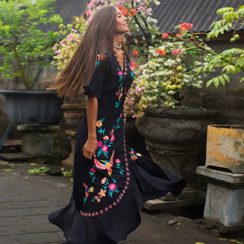 

2019 Women Summer Dress Bohemian Sexy Print Embroidery Dresses Elegant Long Plus Size Dress