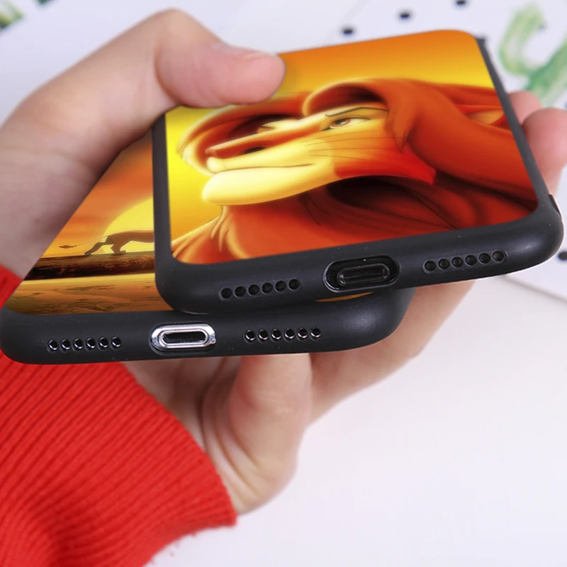 The Lion King Simba Animal Hakuna Matata Cartoon Soft Silicone Phone Case for iPhone X XS MAX XR 7 8 6 6S plus 5S SE |