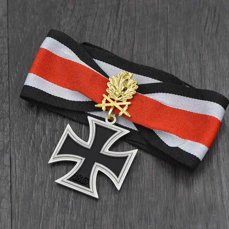 Светло-желтый Высокое качество Германия медаль 1939 Железный крест Рыцарь крест WW2 военные украшения Deutschland Eisernes Kreuz II. Klasse EK2 - Цвет: Светло-желтый