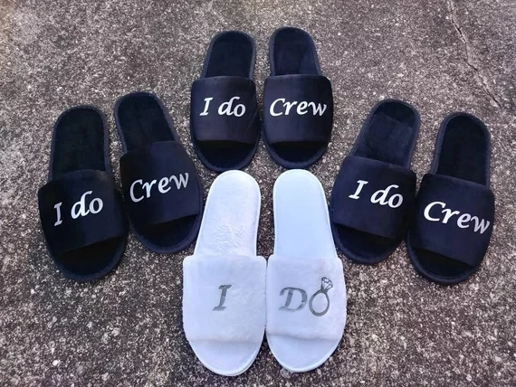 Personalise black Wedding Bridesmaid Bridal Bride Slippers I do crew Hens Night Bachelorette Spa Slippers party favors gifts