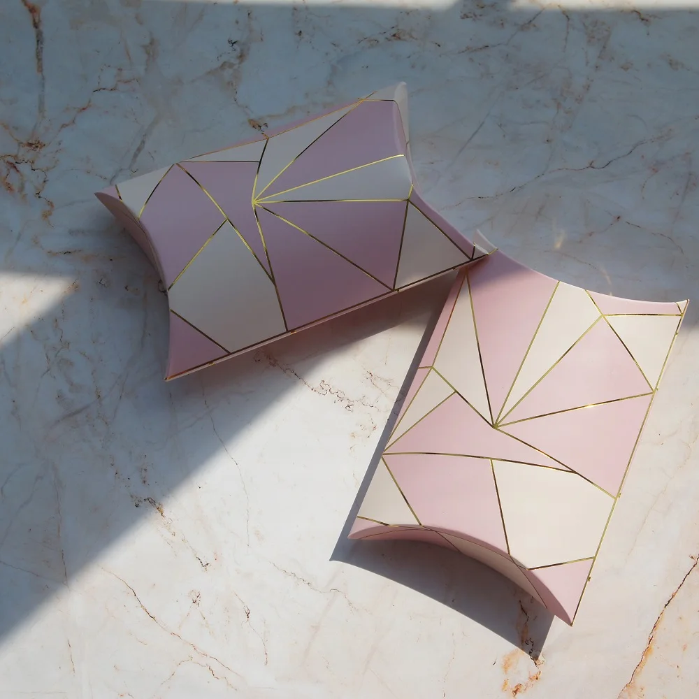 Золотистые и розовые драгоценные камни коробка в форме подушки подарок 10 шт. | Дом