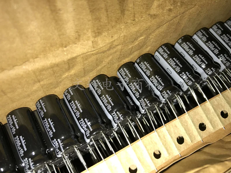 20 штук/50 шт./100 шт. 2200 мкФ 10V NICHICON HM серии низкое сопротивление 10x25 мм 10V2200uF материнская плата конденсатор с алюминиевой крышкой
