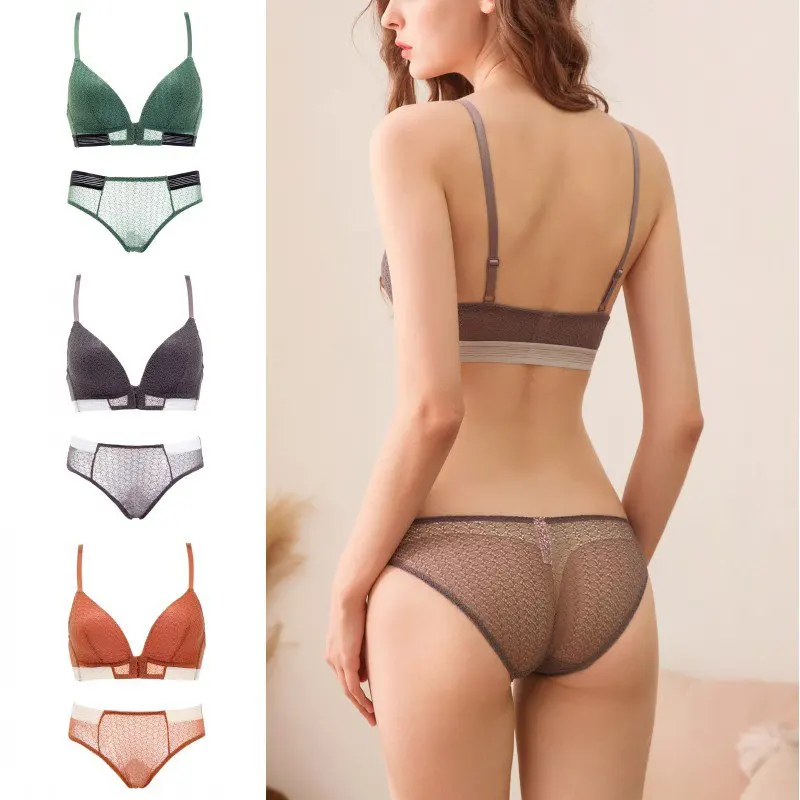 Женский бюстгальтер с кружевной подкладкой и пряжкой спереди без ободка