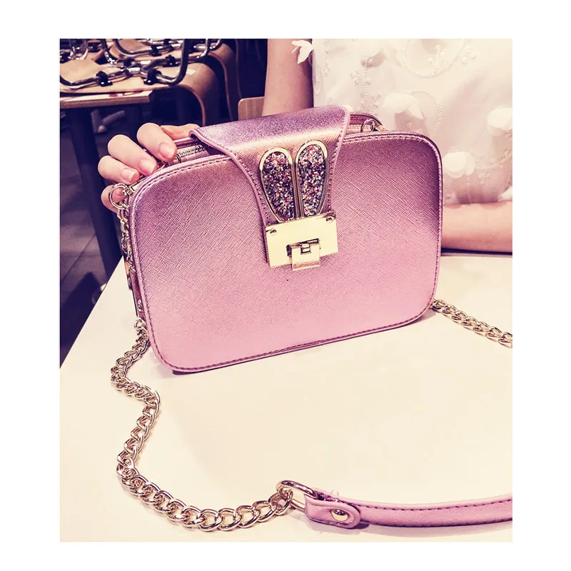 Женская маленькая сумка чехол с цепочкой вместительная Кроссбоди 3 карманами для