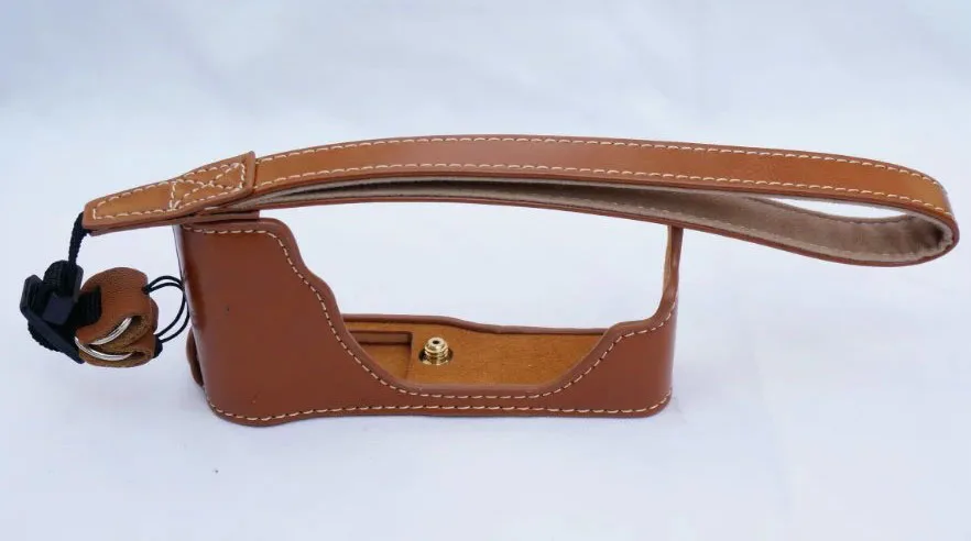 Brown have Strap Горячая камера видео сумка PU корпус Половина захвата для Fujifilm Fuji X70 цифровой камеры - Цвет: Brown have Strap