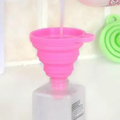 Силиконовые кухонные многофункциональные аксессуары выдвижные и могут быть