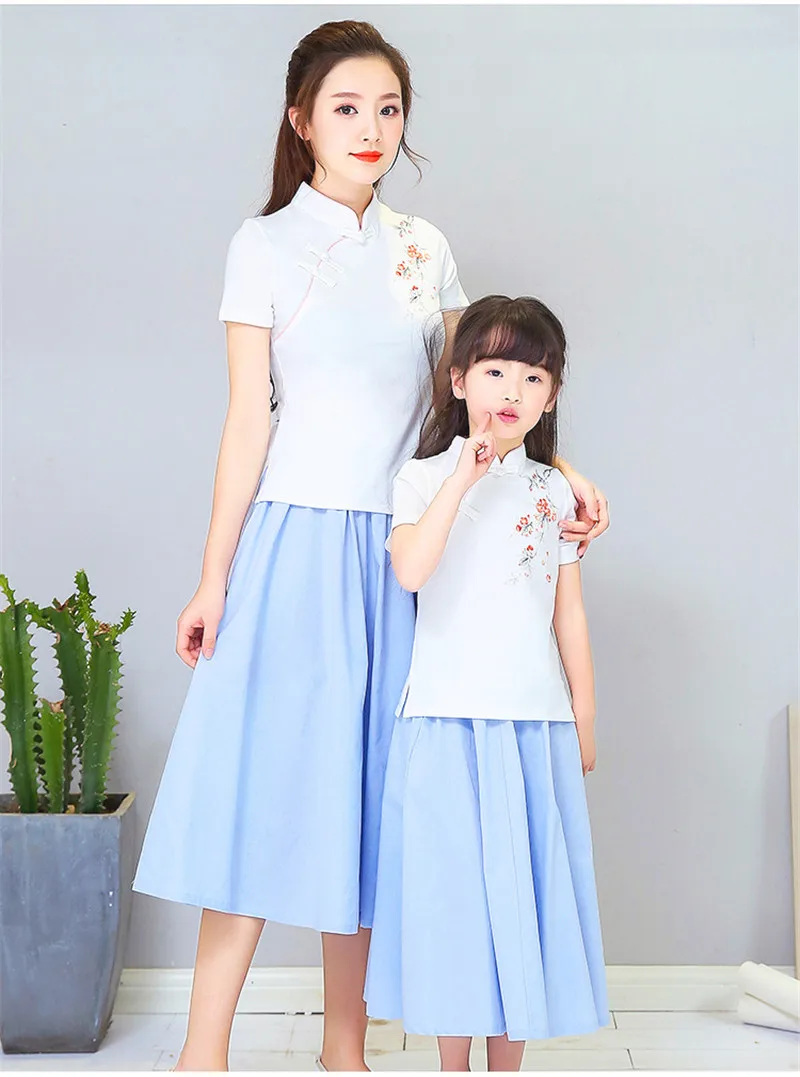

New China National Family Matching Clothes Mother Daughter Dresses Parent Child Suit Republican Style Collar Buckle Large Skirt