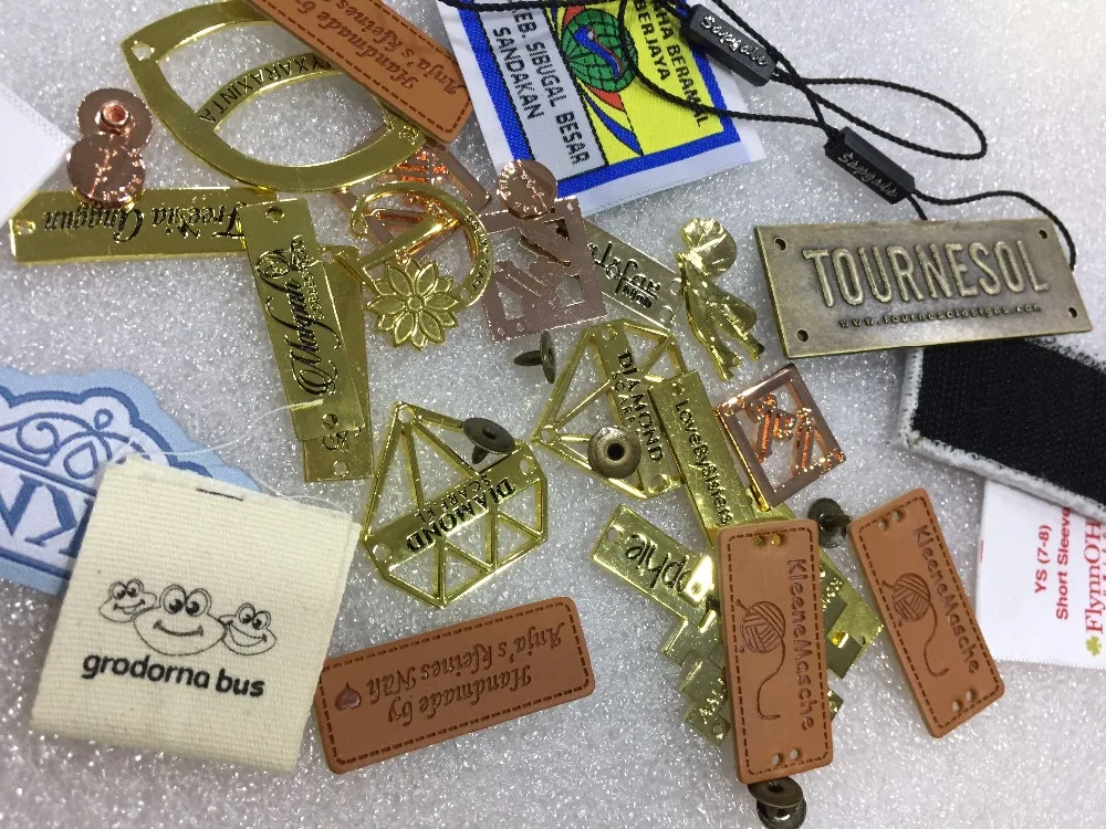 

Customized Metal Label Zinc Alloy Tag Engraved Patch For Clothes/Bag/Shoes/Jeans