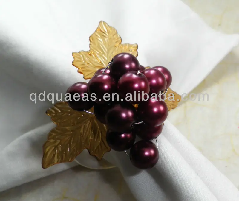 

Продано на Aliexpress бисерное кольцо для свадебных салфеток