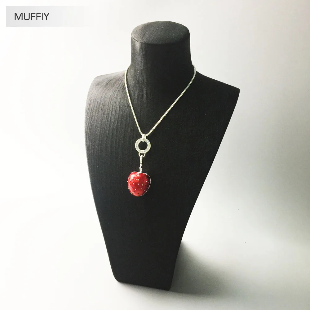 Красной клубничкой под индивидуальный заказ романтическая подвеска Европа