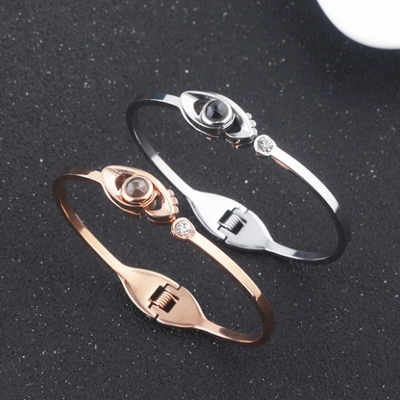 Женский браслет из розового золота на 100 языках с проекцией любви Осенний