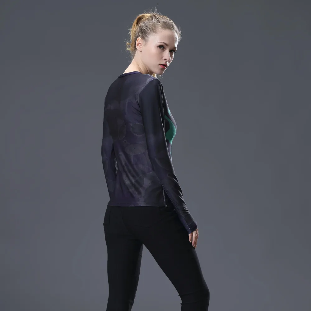 Весенне осенняя женская футболка с длинным рукавом Суперменом для занятий