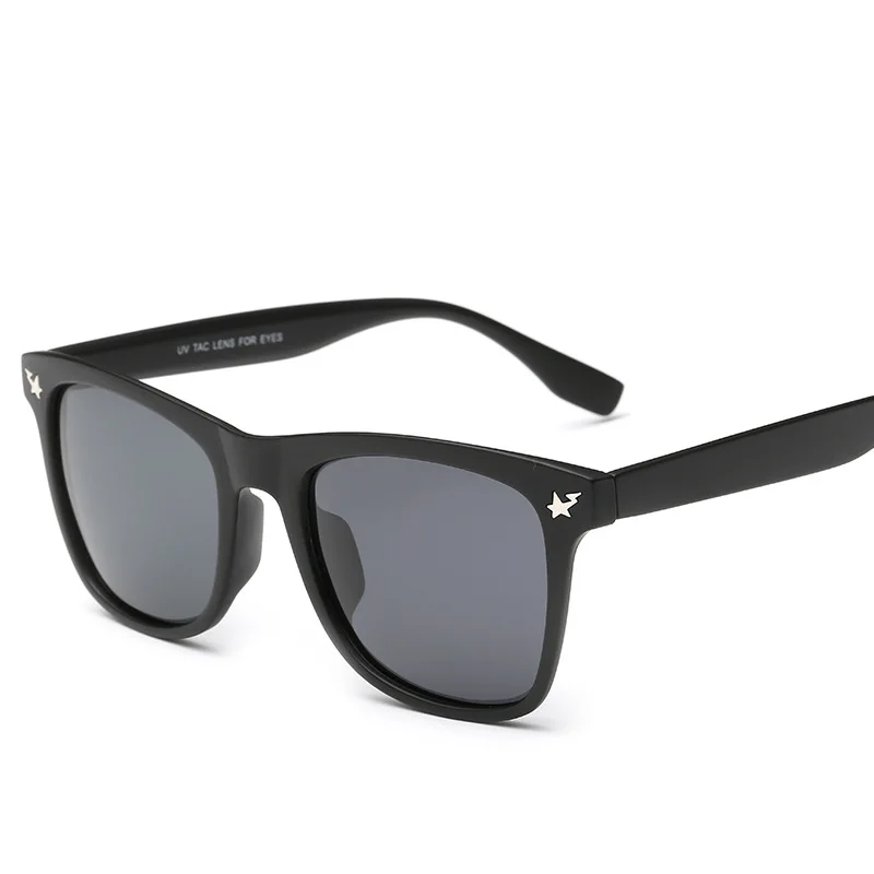 Женские новые УФ-легкие поляризованные очки с классическим зеркальным покрытием для вождения 8311 РЕТРО ОЧКИ ОПТОМ.