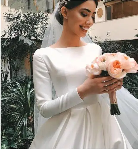 Unique Designed Satin Wedding Dresses Modest Long Sleeve Beteau Neckline Court Train Bridal Gowns Formal Robe de mariage | Свадьбы и