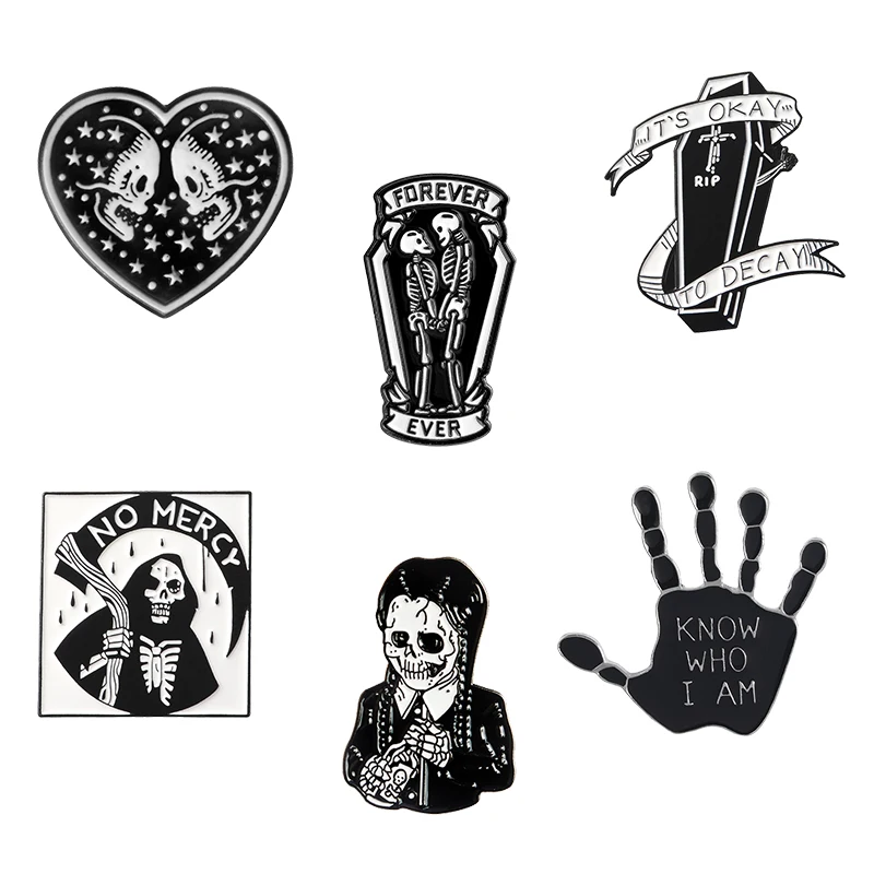 

Black Dead Lovers Skeleton Skull Girl Heart Coffin Grim Reaper Hand Pins Bag Denim Jeans Shirt Lapel Enamel Pins Badges Jewelry