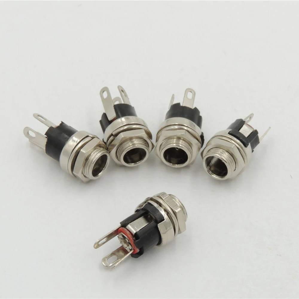 

5,5 мм X 2,1 мм адаптер питания постоянного тока, металлический разъем, однополюсный переключатель, монтажный разъем