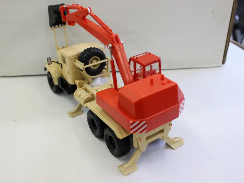 Оригинальная фабрика 1:43 грузовик СССР KRAZ 6322 игрушечный автомобиль из сплава