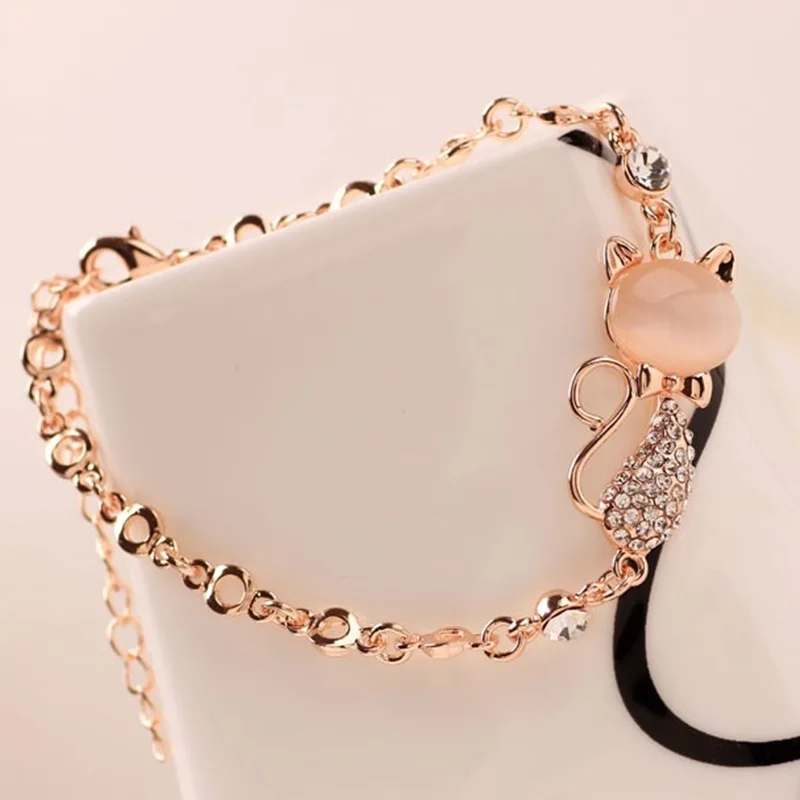 Женский браслет из розового золота с белым кошачьим опалом и цирконием подарок