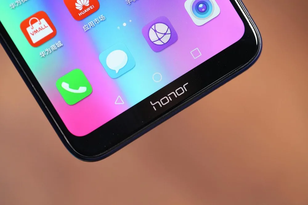 Сотовый телефон Honor 8C Международная прошивка 4G LTE Восьмиядерный процессор Android 8 1