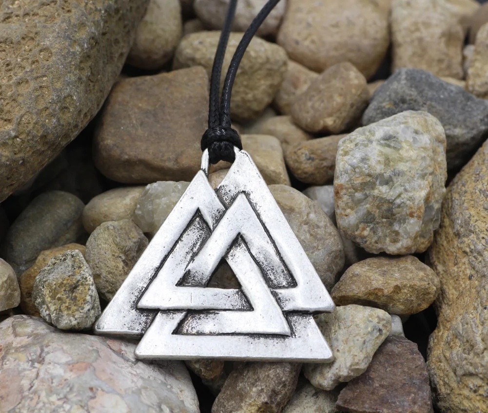 Мужское ожерелье с подвеской из оловянного дерева Valknut Odin | Украшения и