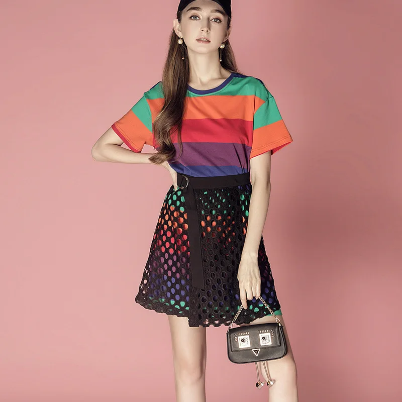 Женский комплект из 2 предметов длинная футболка в разноцветную полоску и