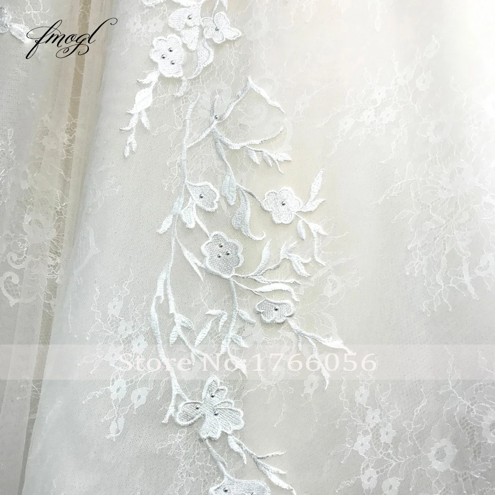 

Fmogl Sexy Backless V Neck Ball Gown Wedding Dresses 2019 Applique Beaded Royal Train Flowers Lace Bride Gowns Plus Size